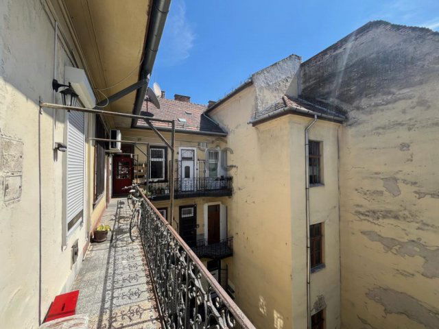 Eladó téglalakás, Budapesten, VIII. kerületben 43.9 M Ft