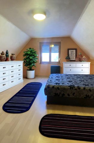 Eladó családi ház, Nagybörzsönyön 36 M Ft, 2+1 szobás