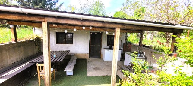 Eladó nyaraló, Balatonalmádiban 34.5 M Ft, 1+1 szobás