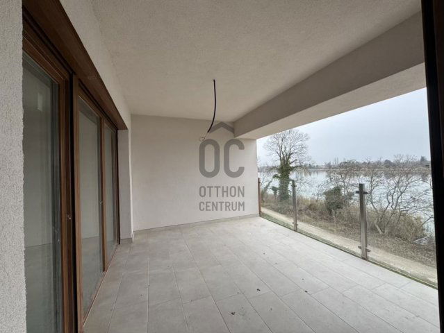 Eladó téglalakás, Kiskunlacházán 139.6 M Ft, 4 szobás