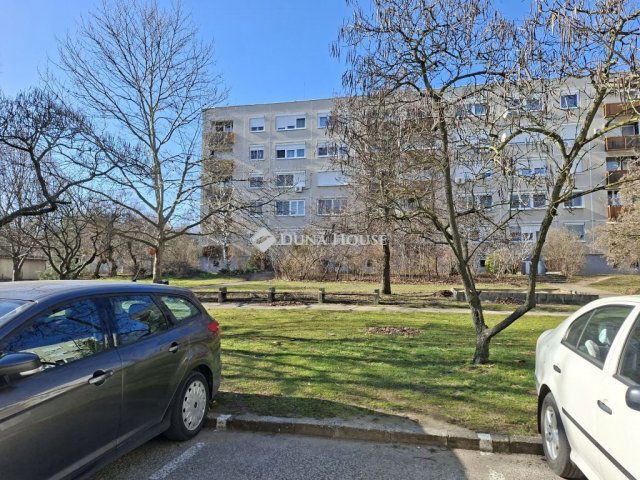 Eladó panellakás, Kistarcsán, Eperjesi úton 66 M Ft, 2 szobás