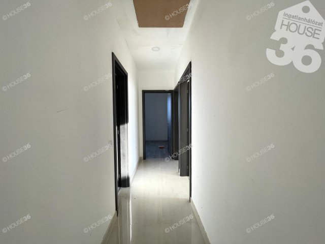 Eladó családi ház, Ballószögön 118.1 M Ft, 4 szobás