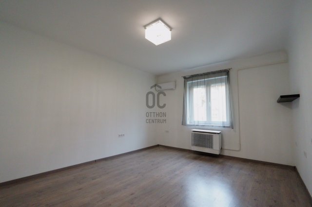 Eladó téglalakás, Budapesten, IX. kerületben 69.9 M Ft, 1 szobás