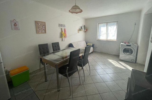 Eladó családi ház, Kisbéren 25.5 M Ft, 2 szobás