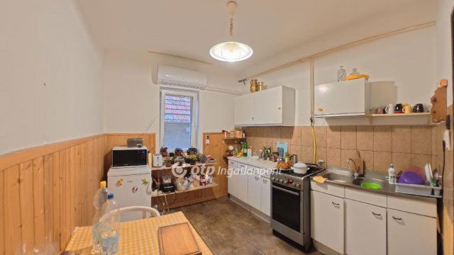 Eladó családi ház, Mezőkövesden 32.9 M Ft, 3 szobás