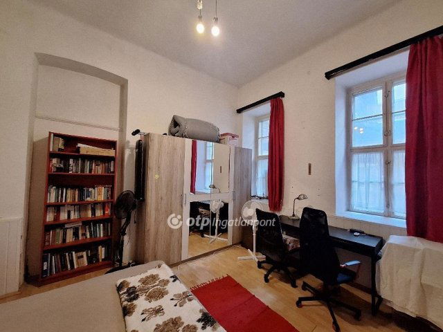 Eladó téglalakás, Budapesten, VII. kerületben 55 M Ft, 2 szobás