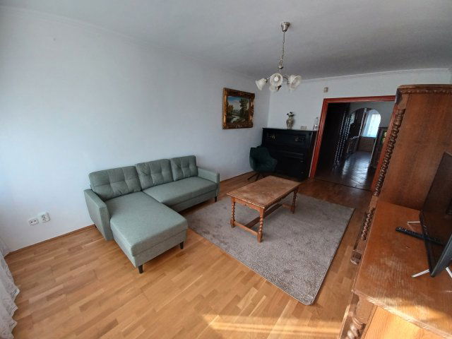 Kiadó téglalakás, albérlet, Győrött 220 E Ft / hó, 3 szobás