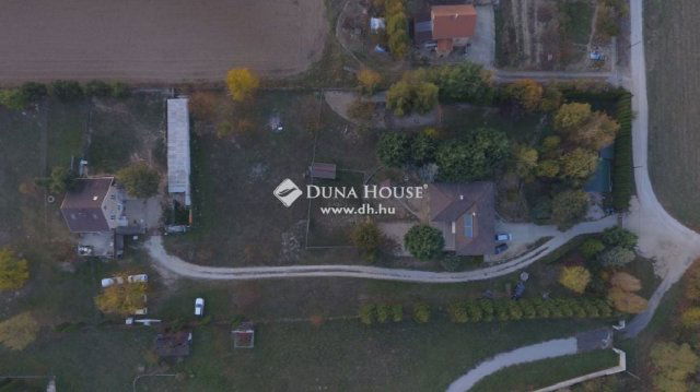 Eladó családi ház, Törökbálinton 525 M Ft, 4 szobás