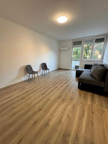 Kiadó téglalakás, albérlet, Debrecenben 180 E Ft / hó, 3 szobás