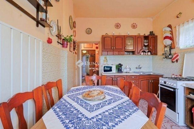 Eladó családi ház, Budapesten, XVI. kerületben 90 M Ft, 3 szobás