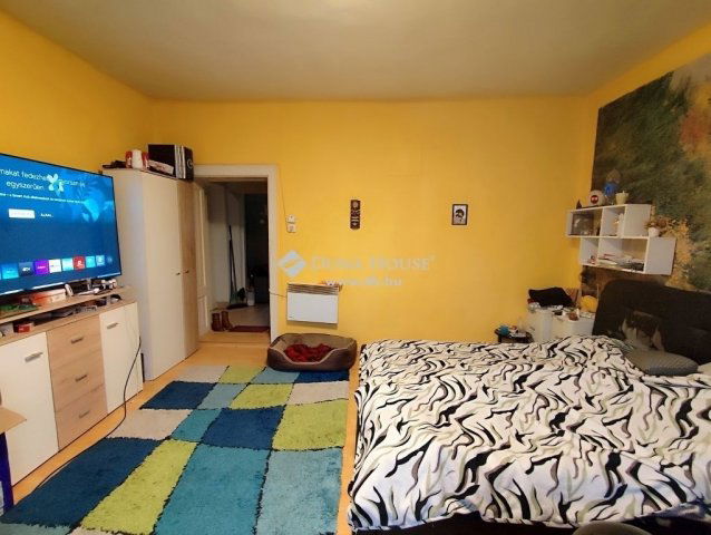Eladó családi ház, Tápiószelén 23.9 M Ft, 3 szobás