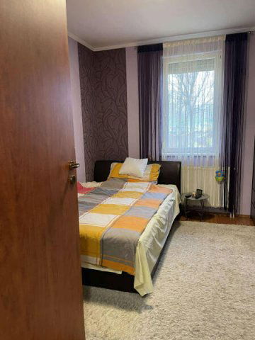 Eladó családi ház, Pilisvörösváron 129 M Ft, 3+1 szobás