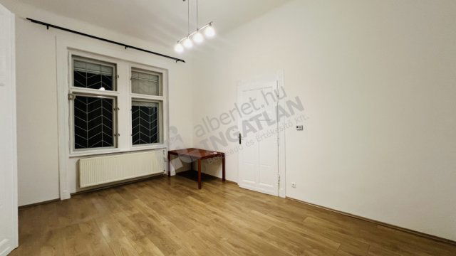 Kiadó téglalakás, albérlet, IV. kerületben, Árpád úton