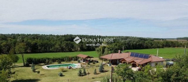 Eladó mezogazdasagi ingatlan, Kocséren 125 M Ft, 5 szobás