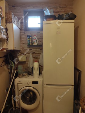 Eladó családi ház, Vértesszőlősön 54.99 M Ft, 3 szobás