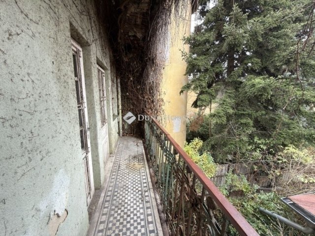 Eladó téglalakás, Budapesten, XVIII. kerületben 79 M Ft