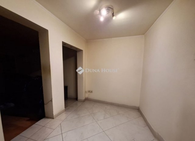 Eladó családi ház, Budapesten, XVII. kerületben 89.5 M Ft