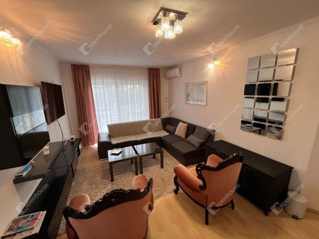 Eladó családi ház, Debrecenben 850 M Ft, 6 szobás