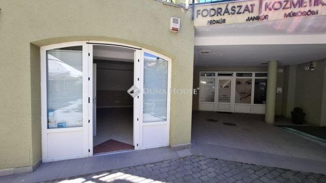 Kiadó üzlethelyiség, Budapesten, III. kerületben 260 E Ft / hó