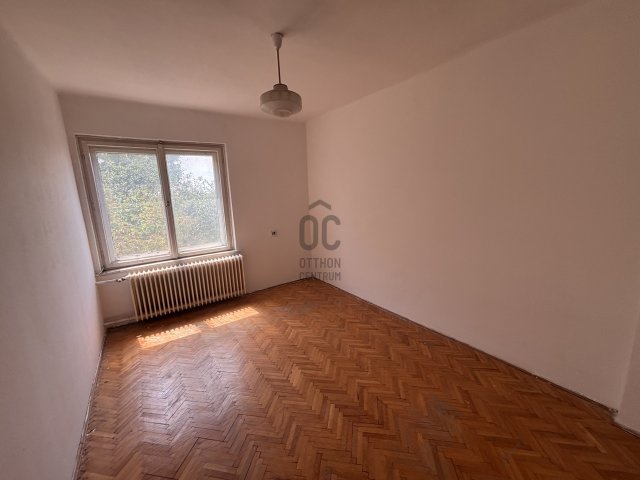 Eladó sorház, Várpalotán 59 M Ft, 4 szobás