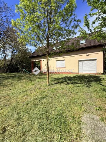 Eladó nyaraló, Balatonkenesén 94.9 M Ft, 5 szobás