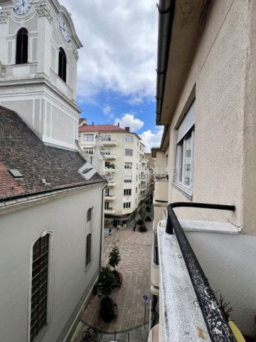 Kiadó téglalakás, albérlet, Budapesten, V. kerületben, 3 szobás