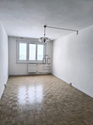 Eladó panellakás, Budapesten, III. kerületben 73.5 M Ft, 2 szobás