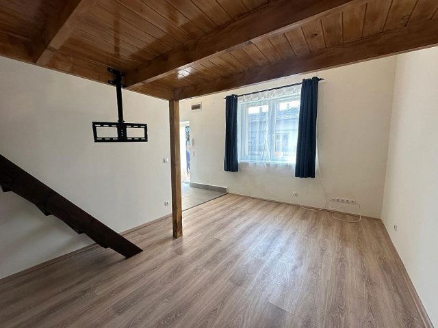 Eladó téglalakás, Budapesten, X. kerületben 55 M Ft, 1 szobás