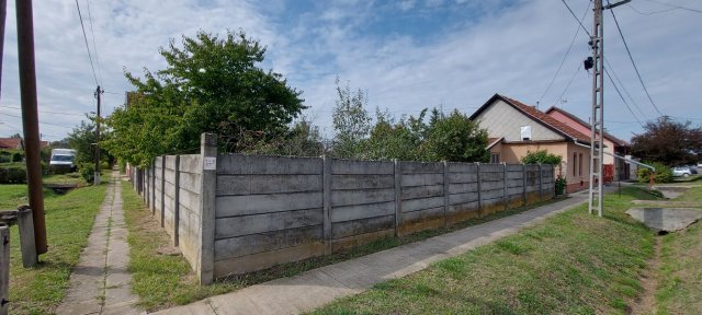 Eladó családi ház, Gyulán, Kassai utcában 22.9 M Ft, 3 szobás