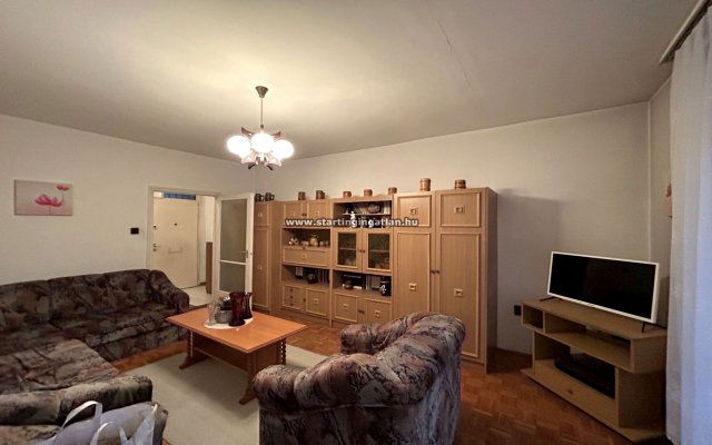Eladó téglalakás, IV. kerületben, Káposztásmegyeri úton