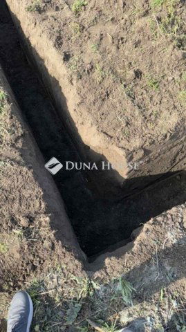 Eladó családi ház, Szigetbecsén 89.9 M Ft, 5 szobás