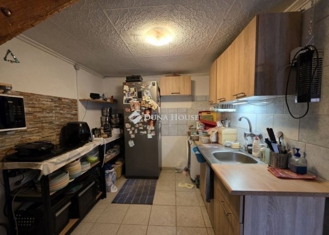 Eladó családi ház, Gyömrőn 85 M Ft, 7 szobás
