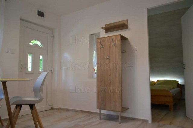 Kiadó téglalakás, albérlet, Zamárdiban 200 E Ft / hó, 2 szobás