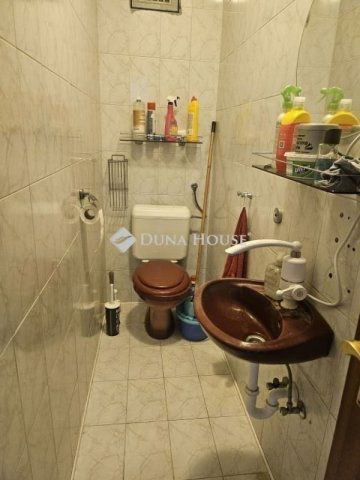 Eladó családi ház, Budapesten, XVI. kerületben 440 M Ft