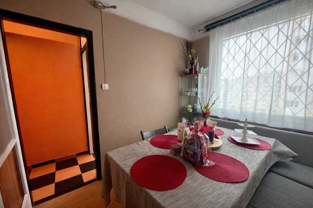 Eladó panellakás, Budapesten, XV. kerületben 65.5 M Ft, 2 szobás