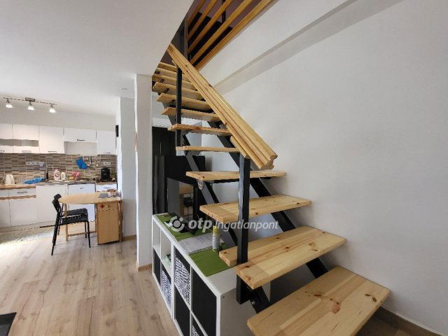 Eladó ikerház, Siófokon 85 M Ft, 3+1 szobás