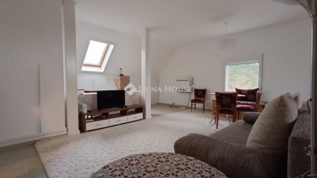 Eladó családi ház, Kecskeméten 139.9 M Ft, 7 szobás