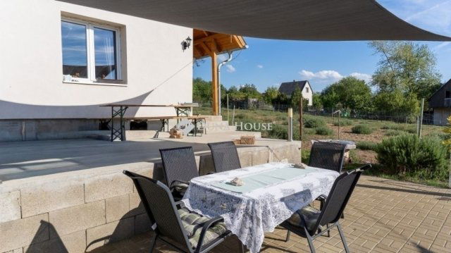 Eladó családi ház, Fóton 62.5 M Ft, 3 szobás