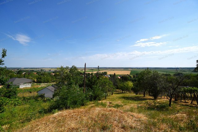 Eladó családi ház, Győrújbaráton 49.9 M Ft, 3 szobás