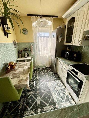 Eladó téglalakás, Pécsett 42.5 M Ft, 2+1 szobás