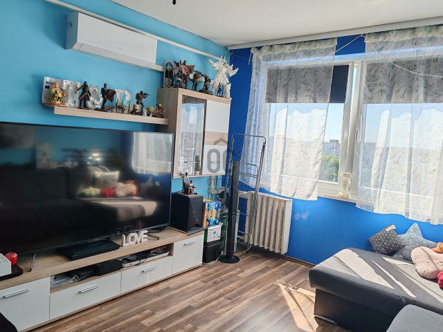 Eladó panellakás, Győrött 50.99 M Ft, 2 szobás