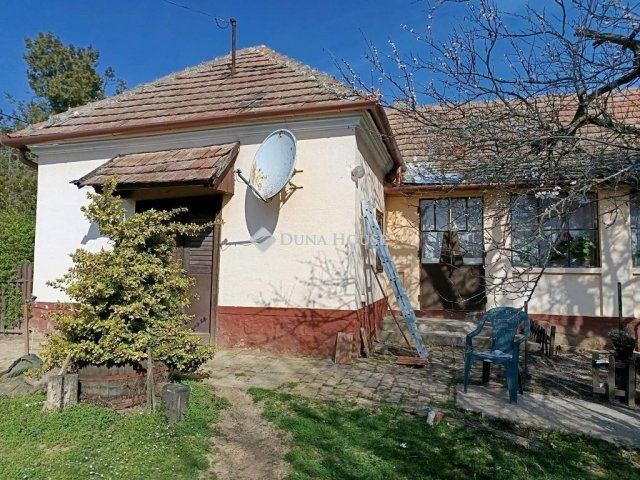 Eladó családi ház, Mozsgón 27.5 M Ft, 2 szobás