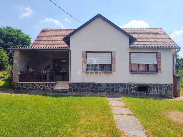 Eladó családi ház, Őriszentpéteren 52 M Ft, 2+1 szobás