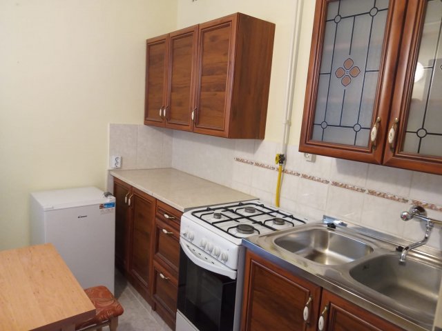 Kiadó téglalakás, albérlet, Egerben 120 E Ft / hó, 1 szobás