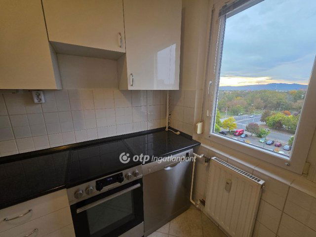 Eladó panellakás, Budapesten, IV. kerületben 77.9 M Ft