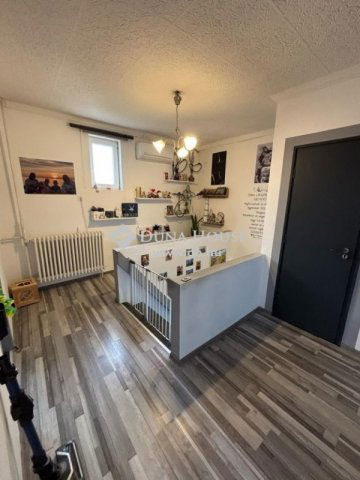 Eladó ikerház, Csóron 79.9 M Ft, 5 szobás / költözzbe.hu