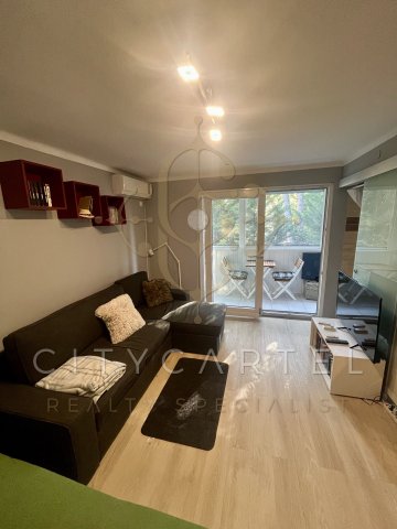 Eladó nyaraló, Balatonlelleén 39.5 M Ft, 1 szobás