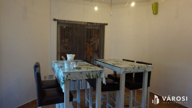 Eladó üzlethelyiség, Hódmezővásárhelyen 26.7 M Ft