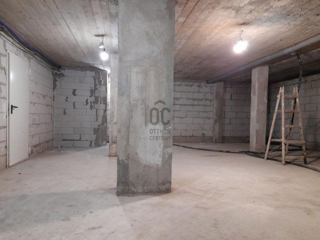 Eladó ipari ingatlan, Budapesten, XIII. kerületben 40 M Ft