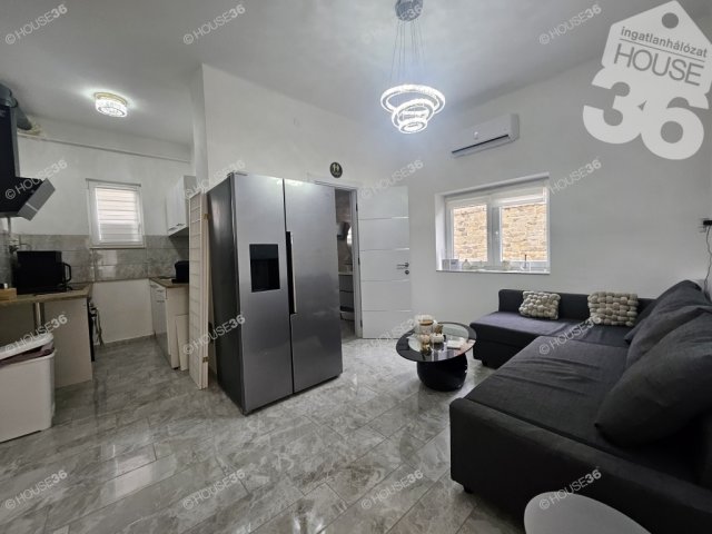 Eladó családi ház, Kecskeméten 129 M Ft, 5 szobás